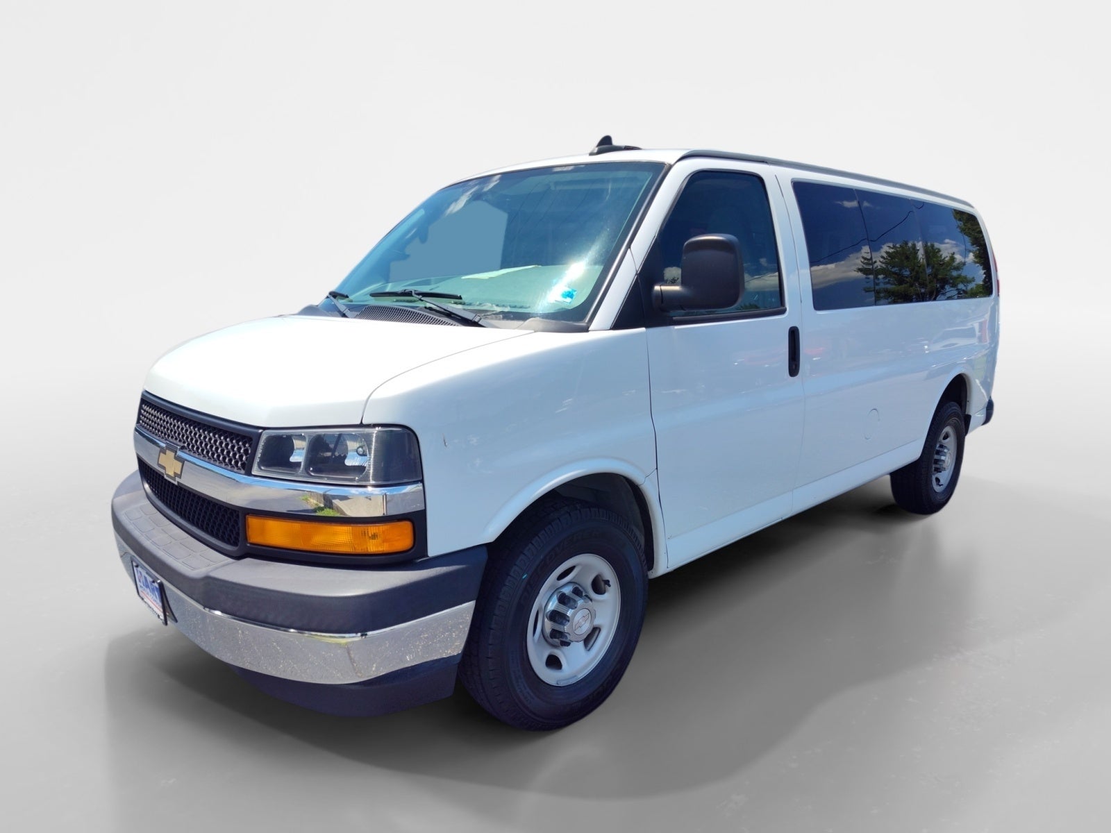 2017 Chevrolet Express Passenger 2500 LT