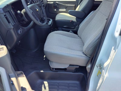 2017 Chevrolet Express Passenger 2500 LT