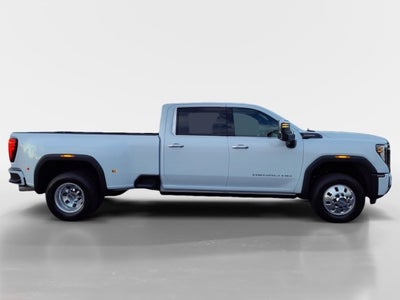 2026 GMC Sierra 3500 HD Denali Ultimate DRW