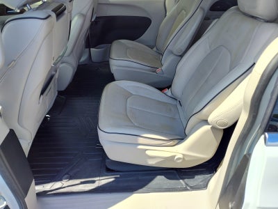 2021 Chrysler Pacifica Hybrid Limited