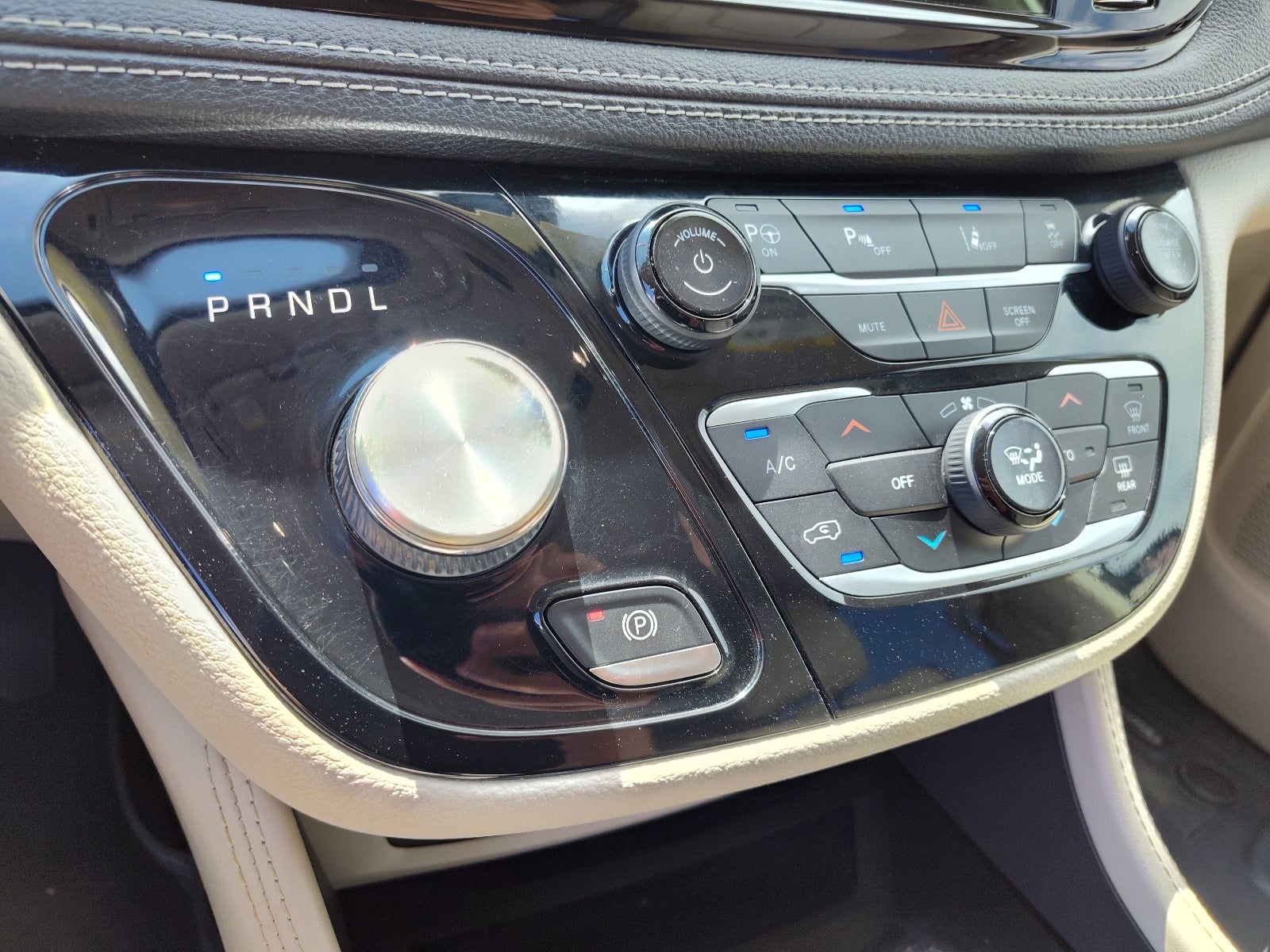 2021 Chrysler Pacifica Hybrid Limited