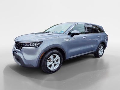 2022 Kia Sorento LX