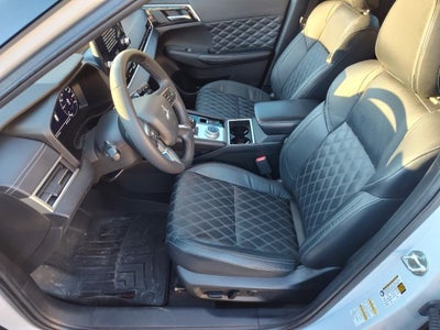 2023 Mitsubishi Outlander SEL