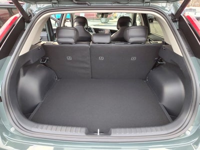2025 Kia Niro SX